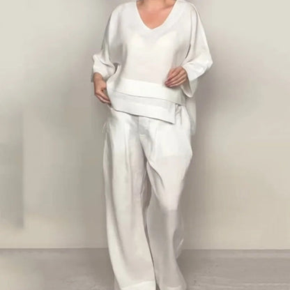 💎 2-piece cotton-linen set with an uneven hem – V-neck top + wide-leg pants, breathable & effortlessly stylish 🍂👚