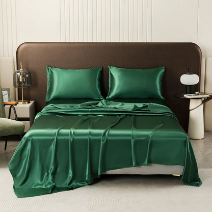 Plain satin flat sheet🛏️As soon as it touches the skin, it provides an exceptionally soothing feeling, making it ideal for sleep.😴