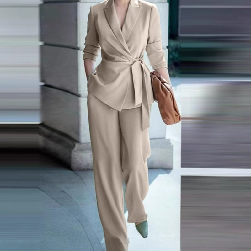 Elegant suit set for women with tie belt and wide-leg pants
